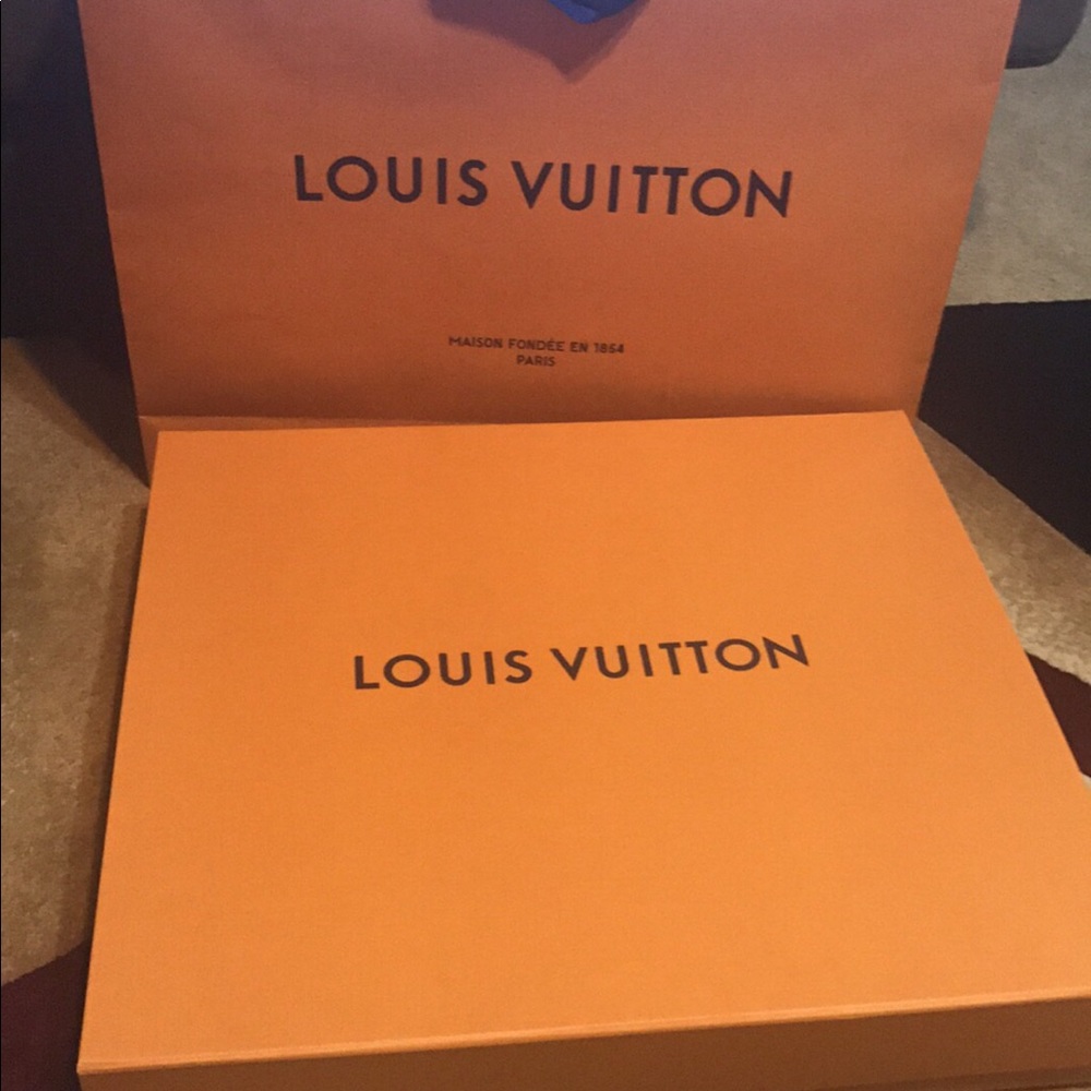Shopping bag